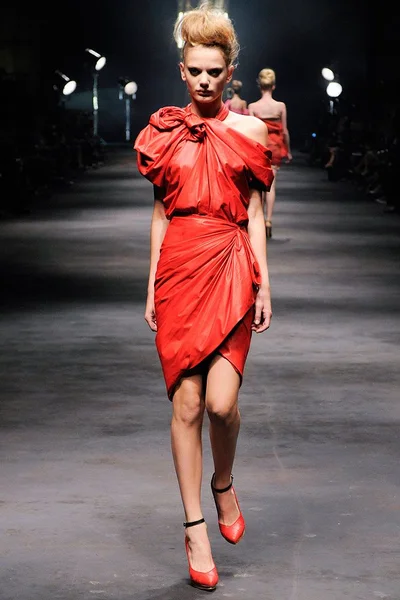 Look 22